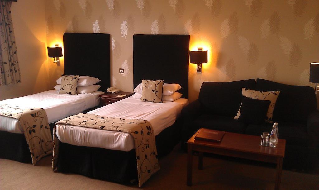 Malin Court Hotel And Restaurant Ayr Room photo